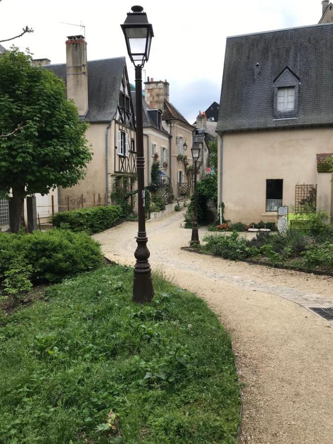 Appart Bambou Rdc - Parking Gratuit- Netflix Bourges Kültér fotó